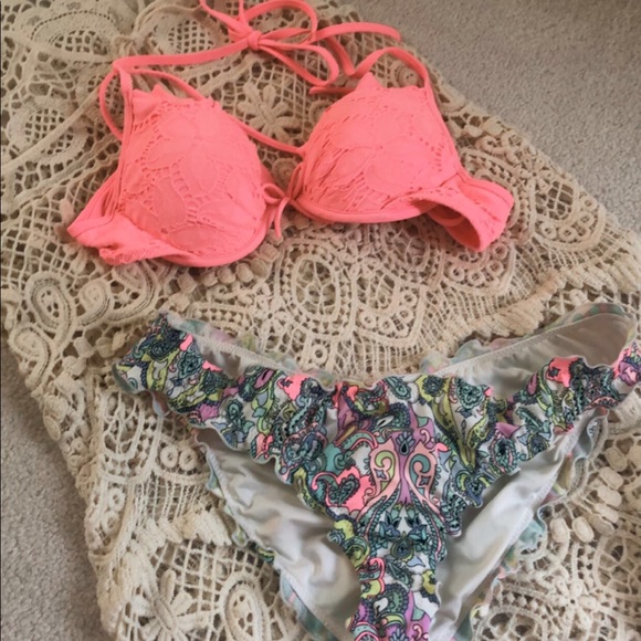 bikini set - Picture 1 of 3